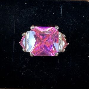 Pink CZ rhodium Ring NEW womens size 6 Large square cut CZ side stones